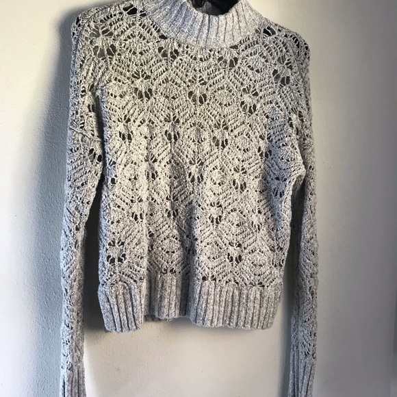 American Eagle Outfitters  Sweater S/P/CH - Picture 8 of 10